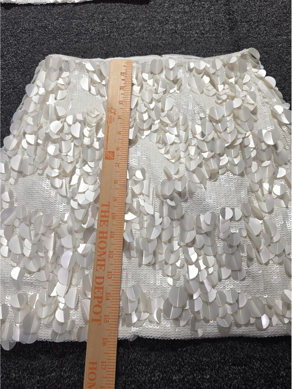 Ted Baker London Ivory Sequin 2 Piece Set Crop Top Mini Skirt NWT Size 2 - Picture 7 of 16